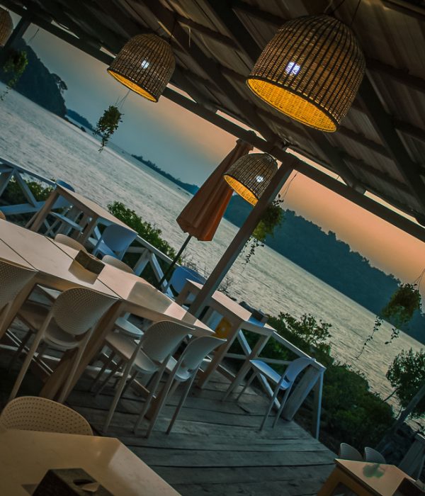 6C823BD0 D88E 4EFD A3C3 E3A8E59E9AAA 1 105 c