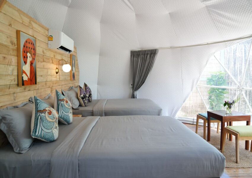 Family Room with Sea View 1