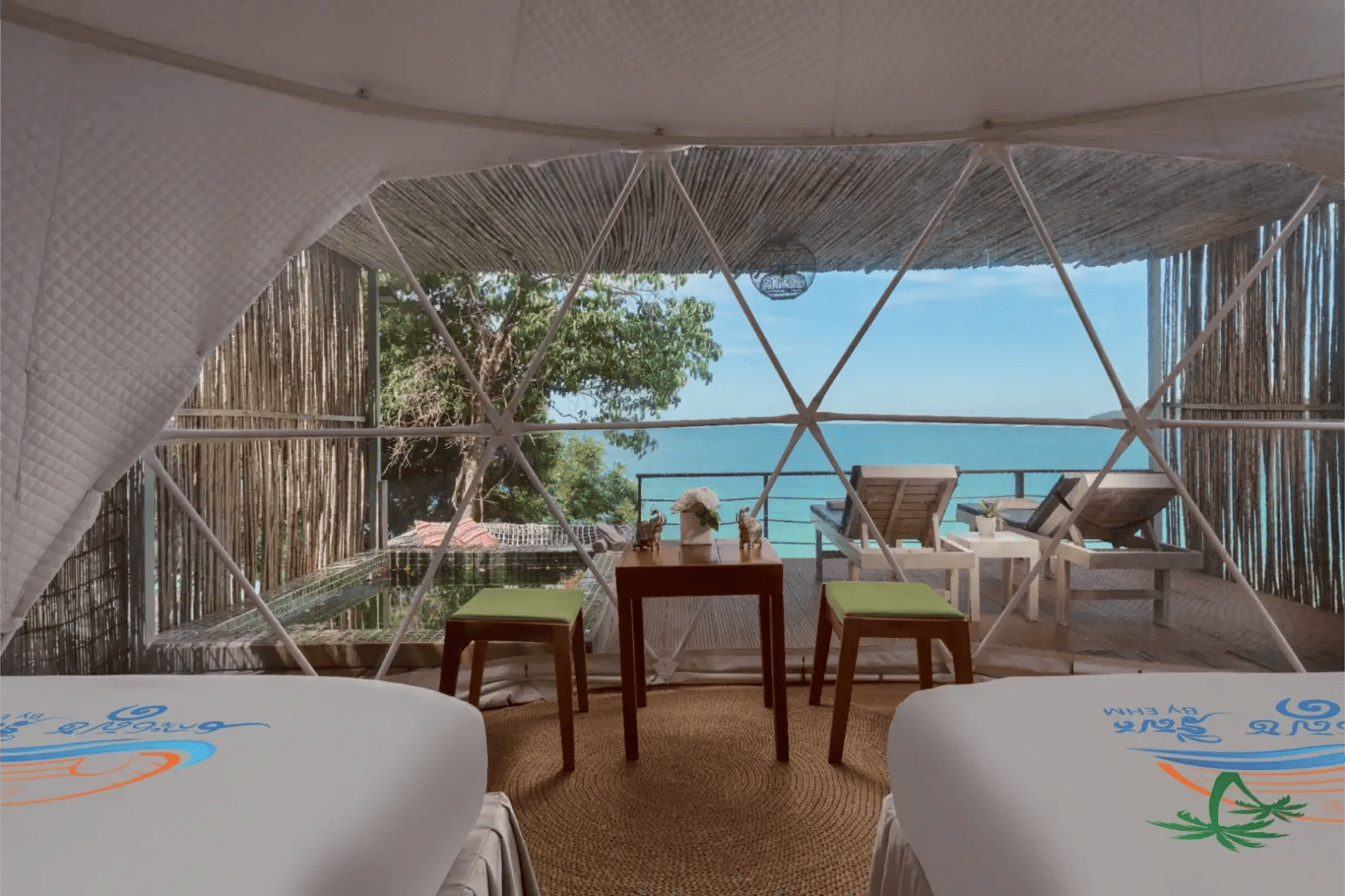 Family Suite Private pool sea View