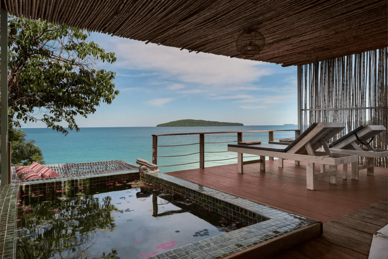 Family Suite Private pool sea View - pool